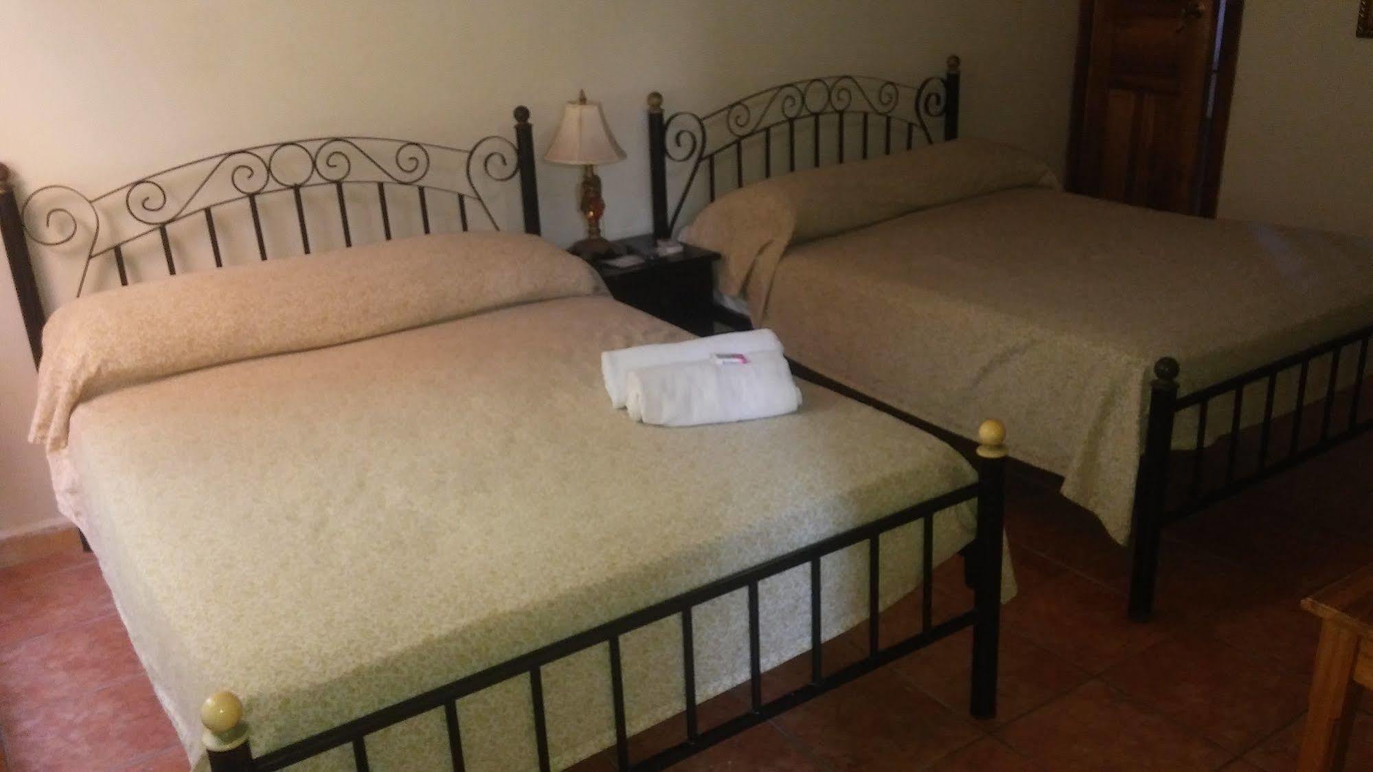 Hotel Posada Isla Chica Bocas del Toro 外观 照片